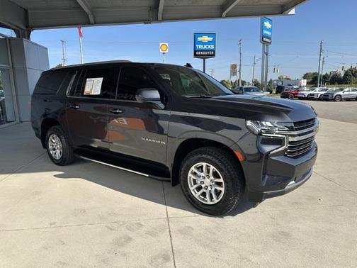 2022 Chevrolet Suburban LT