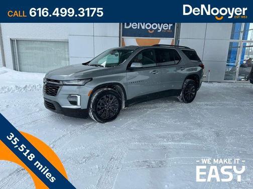 2023 Chevrolet Traverse RS