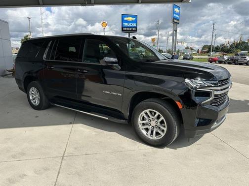 2024 Chevrolet Suburban LT