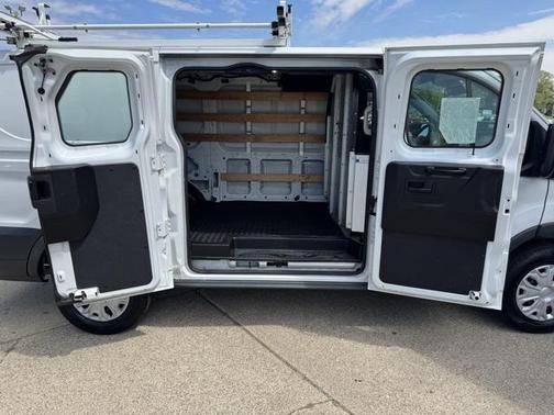 2017 Ford Transit-250 Base