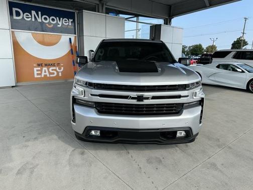 2022 Chevrolet Silverado 1500 RST