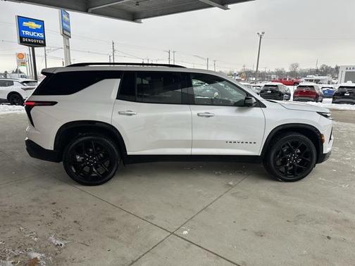 2025 Chevrolet Traverse RS