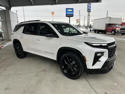 2025 Chevrolet Traverse RS