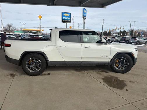 2023 Rivian R1T Adventure Quad Motor Large Pack