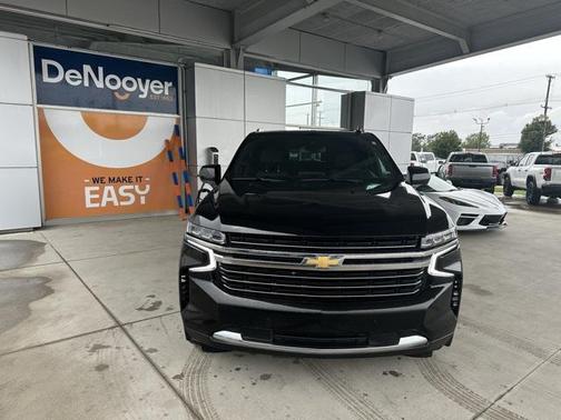 2024 Chevrolet Suburban LT