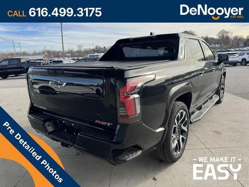 2024 Chevrolet Silverado EV First-Edition RST 4WD