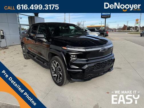 2024 Chevrolet Silverado EV First-Edition RST 4WD