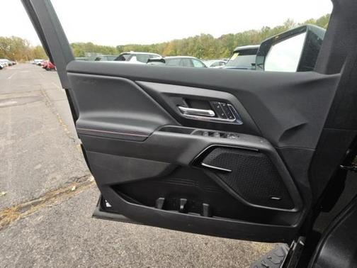 2024 Chevrolet Silverado EV First-Edition RST 4WD