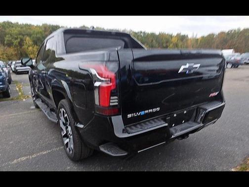 2024 Chevrolet Silverado EV First-Edition RST 4WD