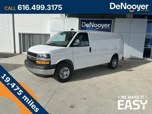 2024 Chevrolet Express 2500 RWD 2500 Regular Wheelbase WT
