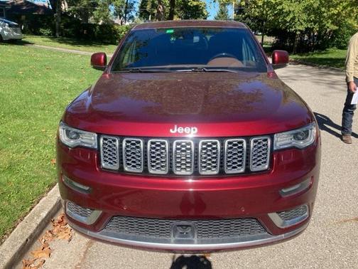 2019 Jeep Grand Cherokee Summit