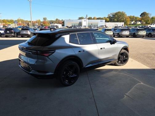 2026 Chevrolet Equinox EV RS
