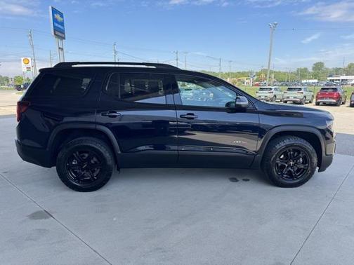 2021 GMC Acadia AWD AT4