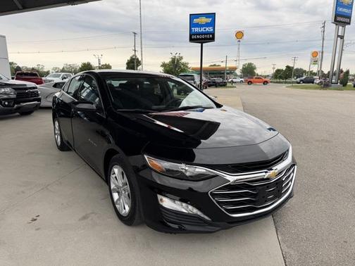 2021 Chevrolet Malibu FWD LT