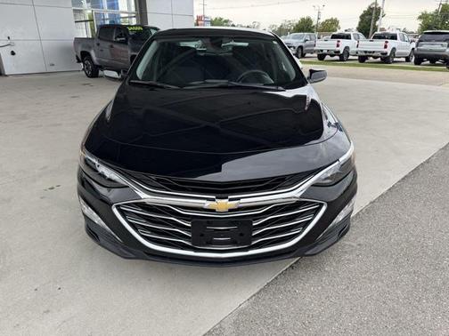 2021 Chevrolet Malibu FWD LT