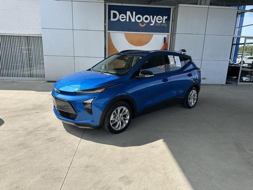 2023 Chevrolet Bolt EUV FWD LT