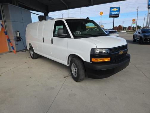 2025 Chevrolet Express 2500 RWD 2500 Extended Wheelbase WT