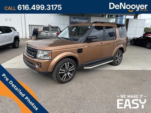 2016 Land Rover LR4 Base