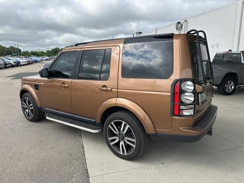 2016 Land Rover LR4 Base
