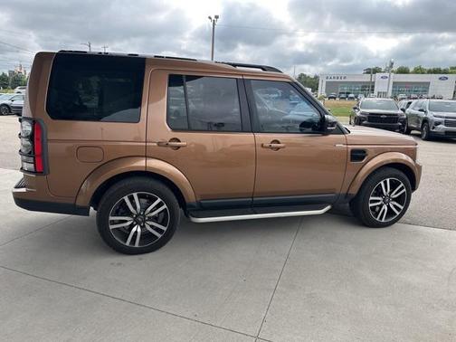 2016 Land Rover LR4 Base
