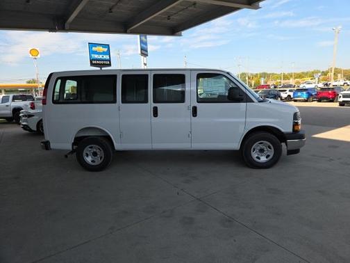 2025 Chevrolet Express 2500 RWD 2500 Regular Wheelbase WT