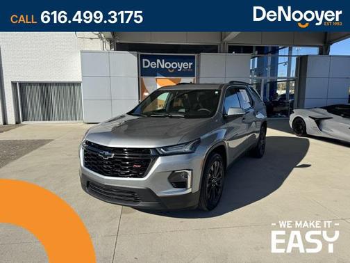 2023 Chevrolet Traverse RS