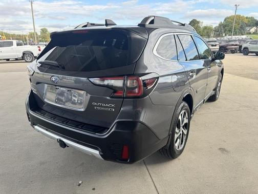 2022 Subaru Outback Touring XT