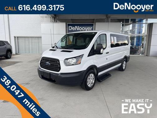 2017 Ford Transit-150 XL