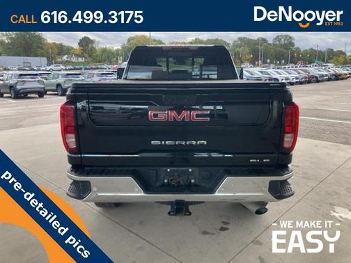 2024 GMC Sierra 2500 SLE