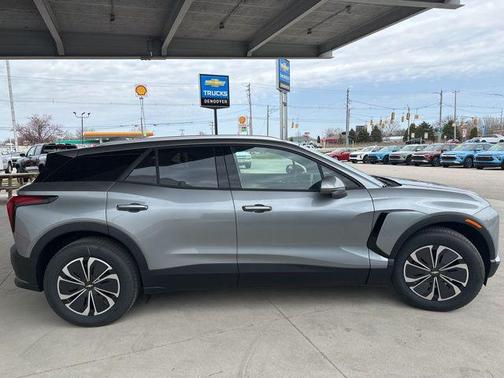 2025 Chevrolet Blazer EV AWD LT
