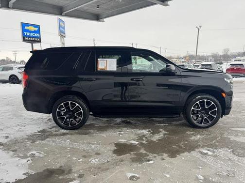 2023 Chevrolet Tahoe 4WD RST