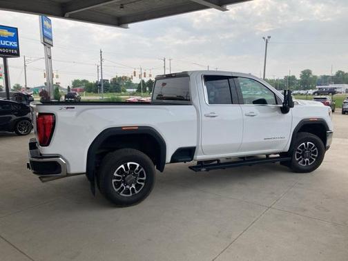 2022 GMC Sierra 2500 SLE