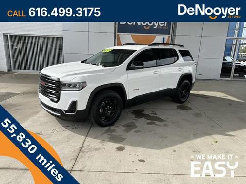 2023 GMC Acadia AWD AT4