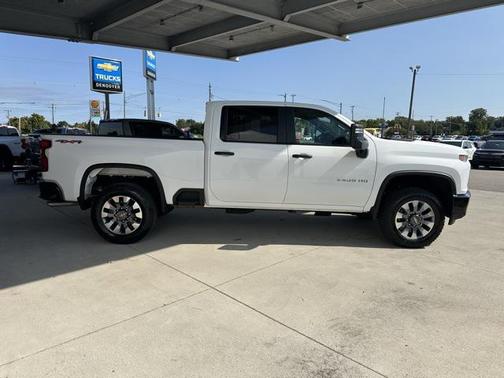 2023 Chevrolet Silverado 2500 Custom