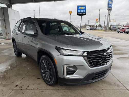 2023 Chevrolet Traverse RS