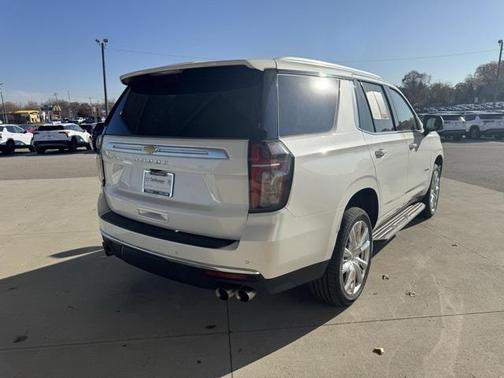 2023 Chevrolet Tahoe 4WD High Country