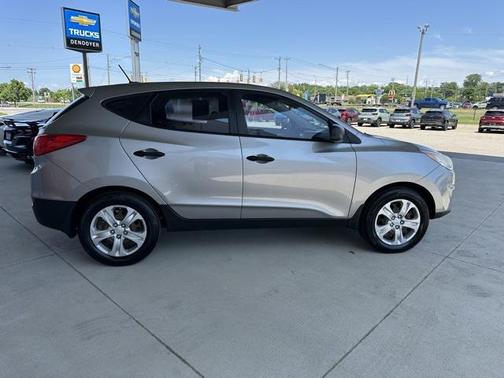 2011 Hyundai TUCSON GL