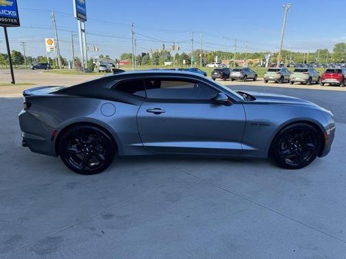 2019 Chevrolet Camaro 1LT