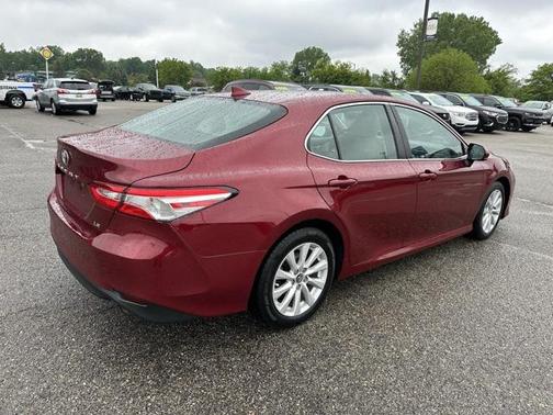2019 Toyota Camry LE