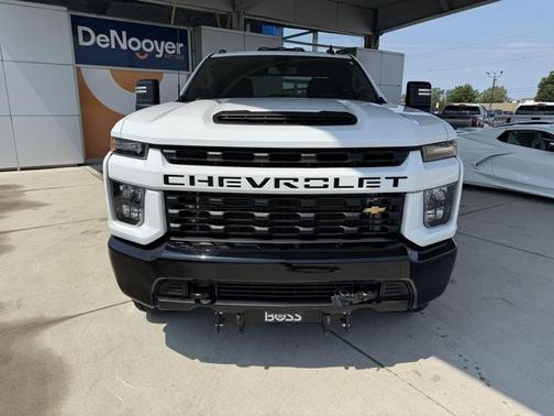 2022 Chevrolet Silverado 2500 Custom