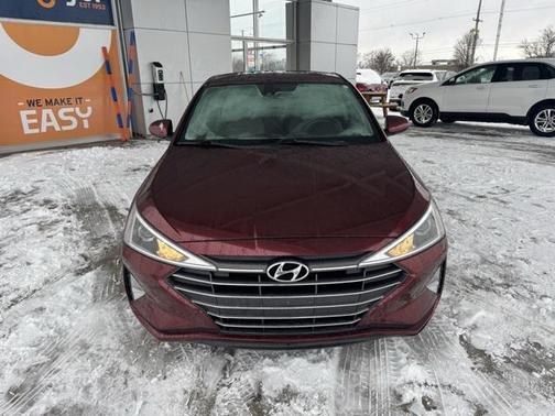 2019 Hyundai ELANTRA SEL