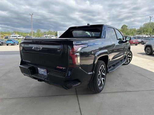 2025 Chevrolet Silverado EV RST