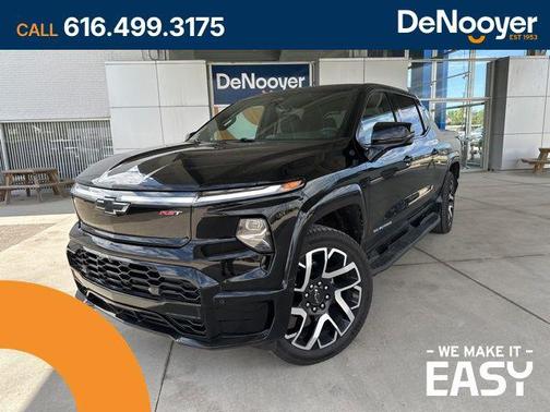 2025 Chevrolet Silverado EV RST