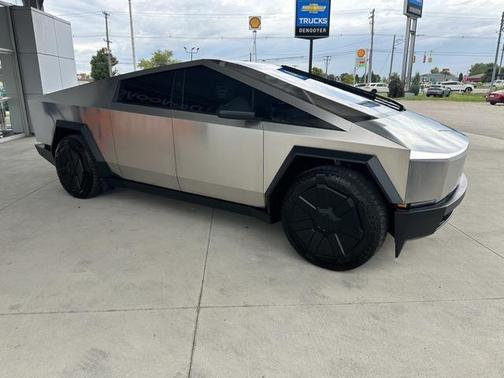 2024 Tesla Cybertruck All-Wheel Drive