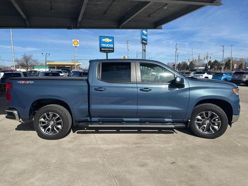 2024 Chevrolet Silverado 1500 LT