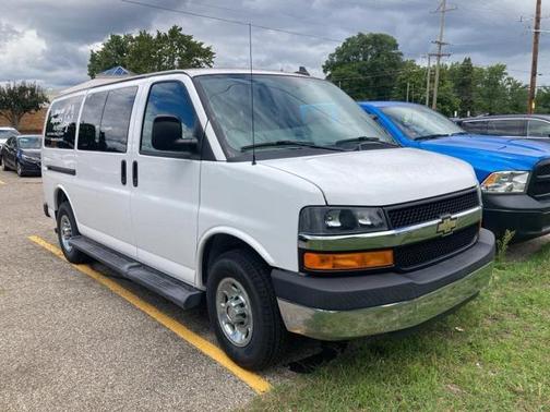 2016 Chevrolet Express 2500 LT