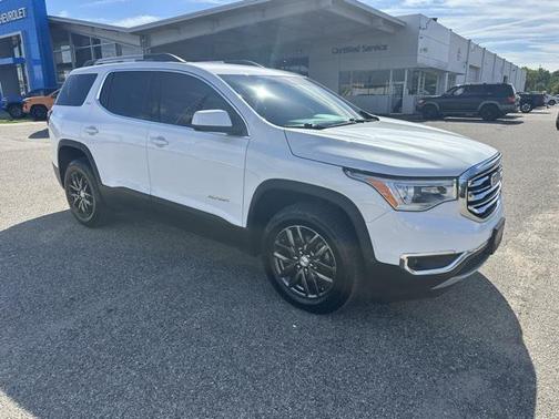 2017 GMC Acadia SLT-1