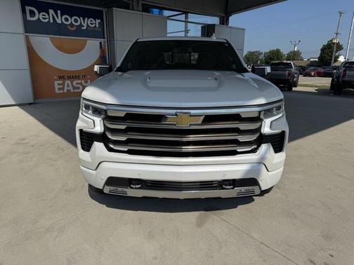 2022 Chevrolet Silverado 1500 High Country
