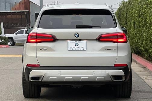 2023 BMW X5 sDrive40i