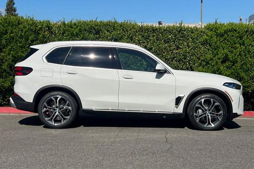 2026 BMW X5 PHEV xDrive50e